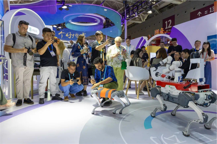 QQ20250526-233821