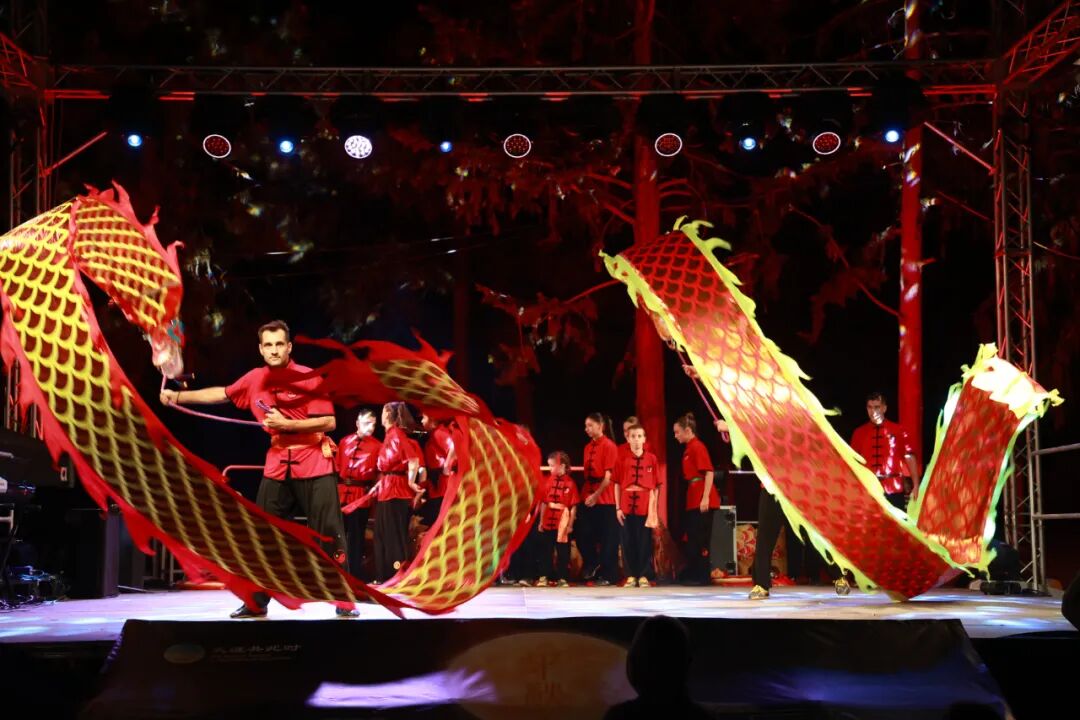 2025年“天涯共此时——中秋诗会”在希腊华彩上演