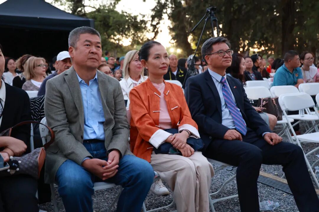 2025年“天涯共此时——中秋诗会”在希腊华彩上演